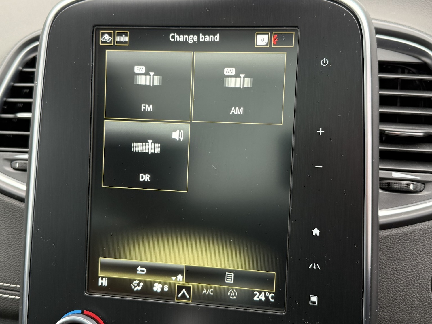 Used Renault Grand Scenic 2020 for sale - 76951075: Photo 32