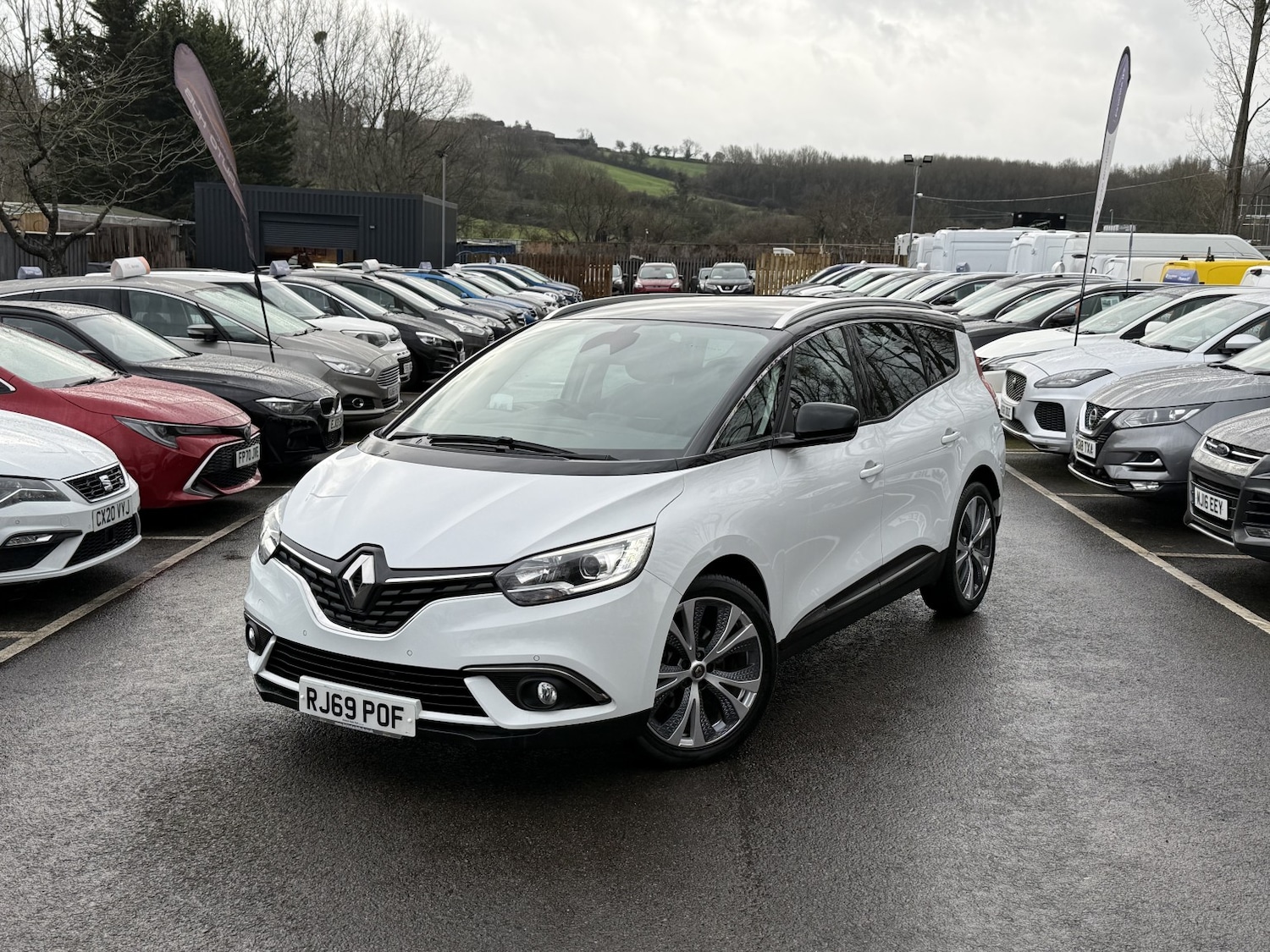 Used Renault Grand Scenic 2020 for sale - 76951075: Photo 41