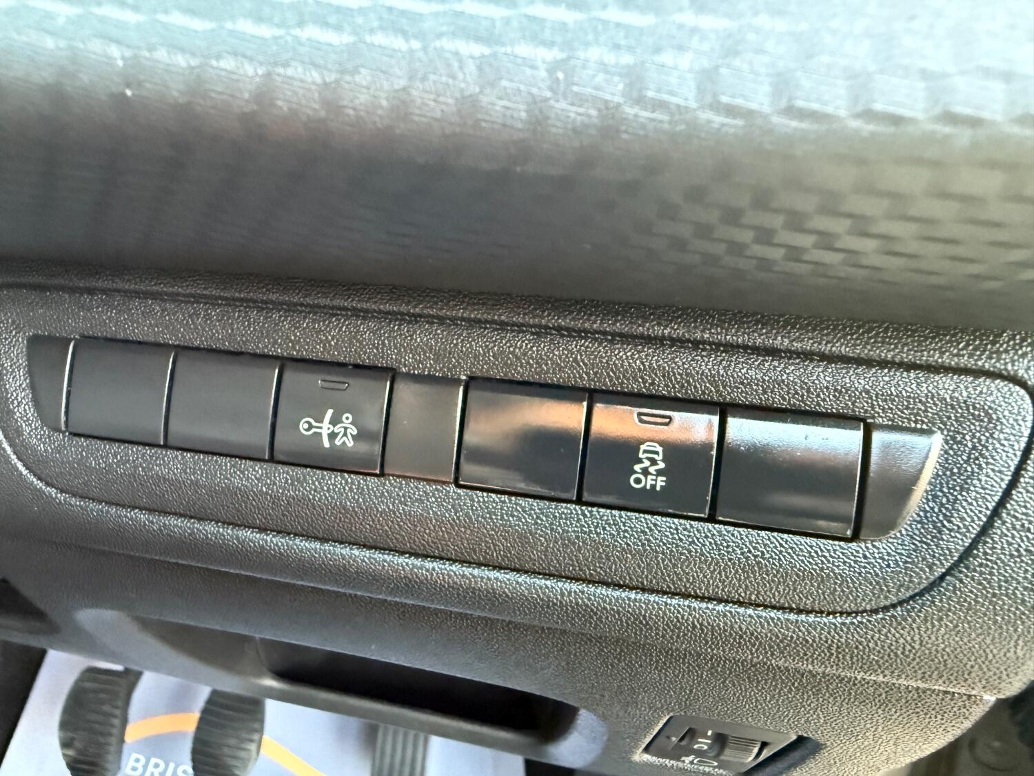 Used Peugeot 2008 2014 for sale - 77020606: Photo 48