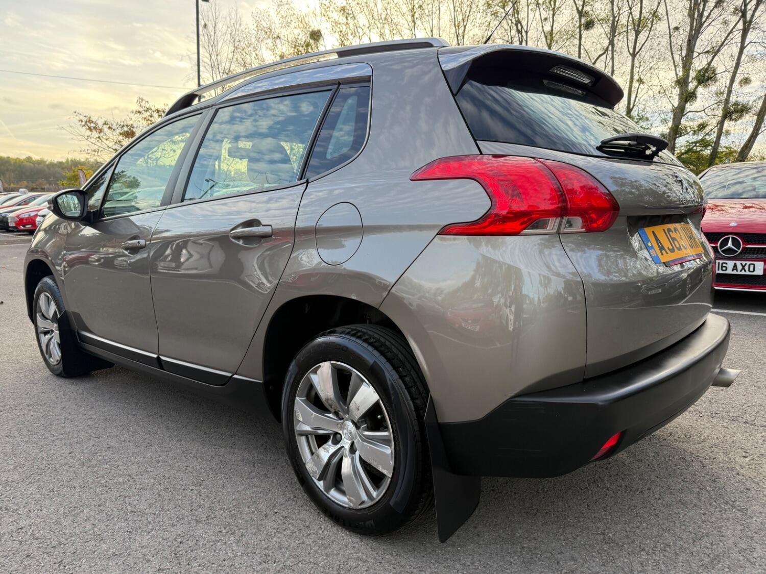 Used Peugeot 2008 2014 for sale - 77020606: Photo 7