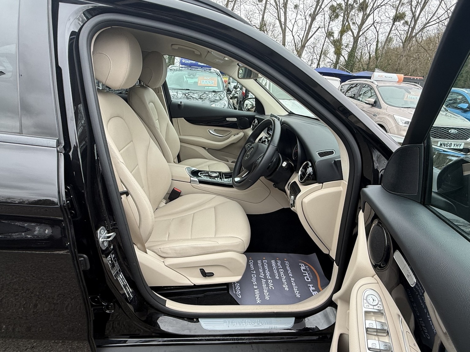 Used Mercedes-Benz GLC 2019 for sale - 77635354: Photo 13