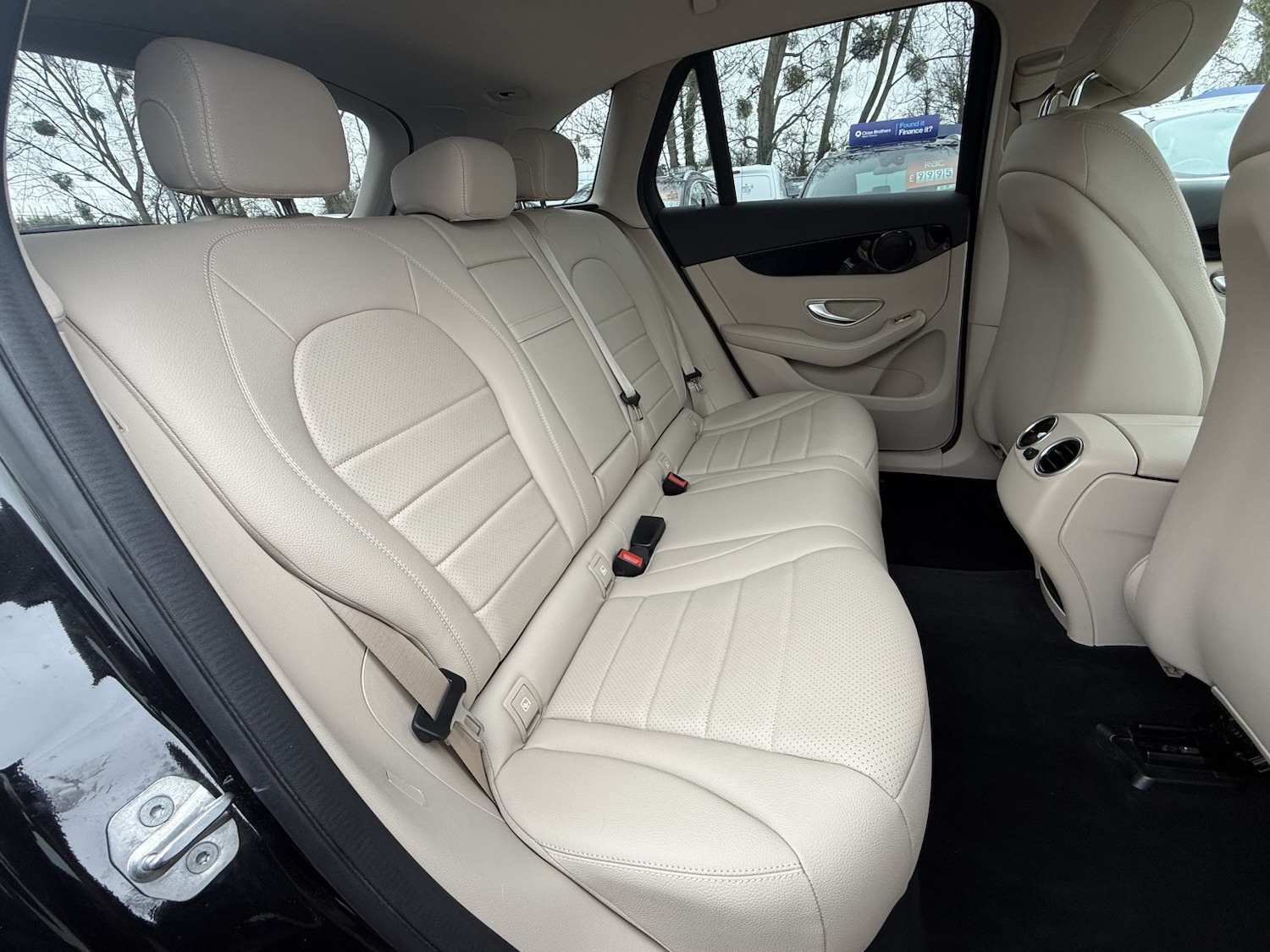 Used Mercedes-Benz GLC 2019 for sale - 77635354: Photo 14