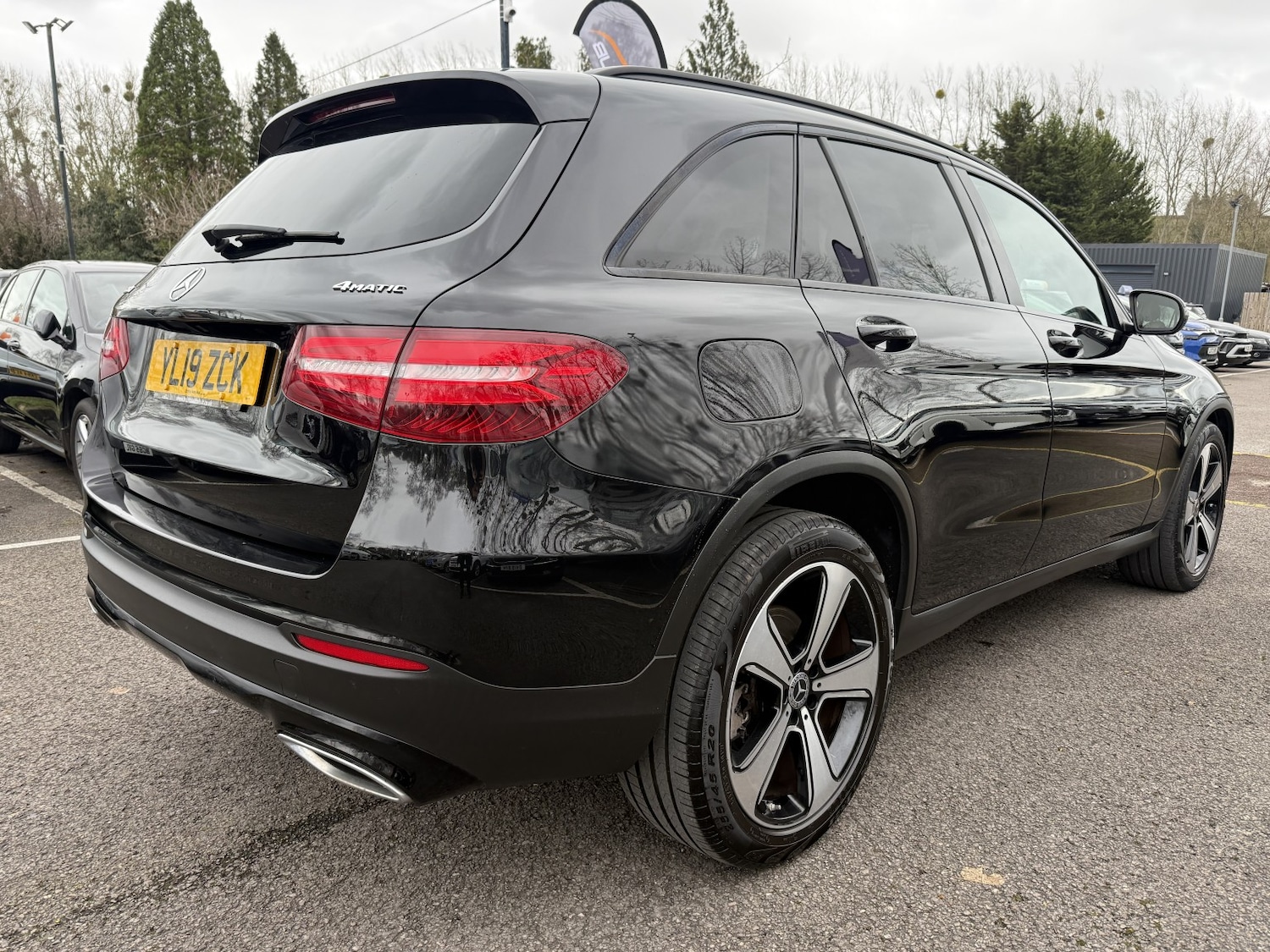 Used Mercedes-Benz GLC 2019 for sale - 77635354: Photo 4