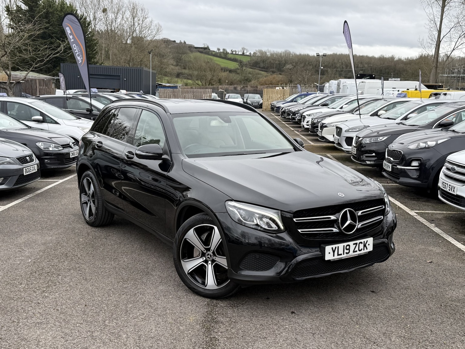 Used Mercedes-Benz GLC 2019 for sale - 77635354: Photo 56