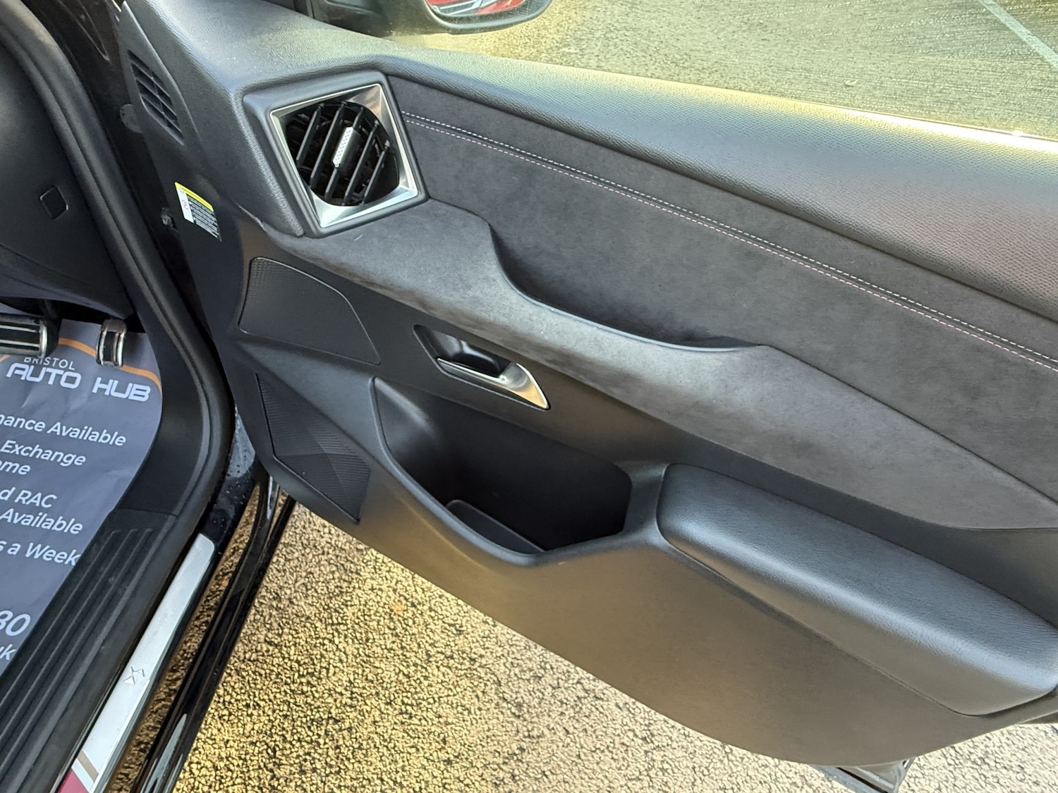 Used BMW Z4 2013 for sale - 76863933: Photo 40