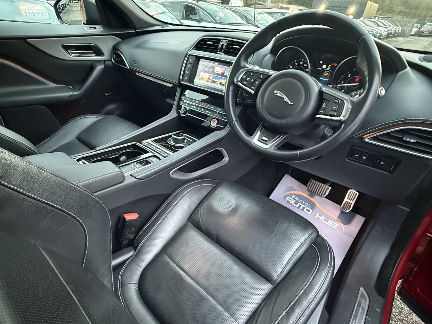 Used Jaguar F-Pace 2018 for sale - 76896907: Photo 11