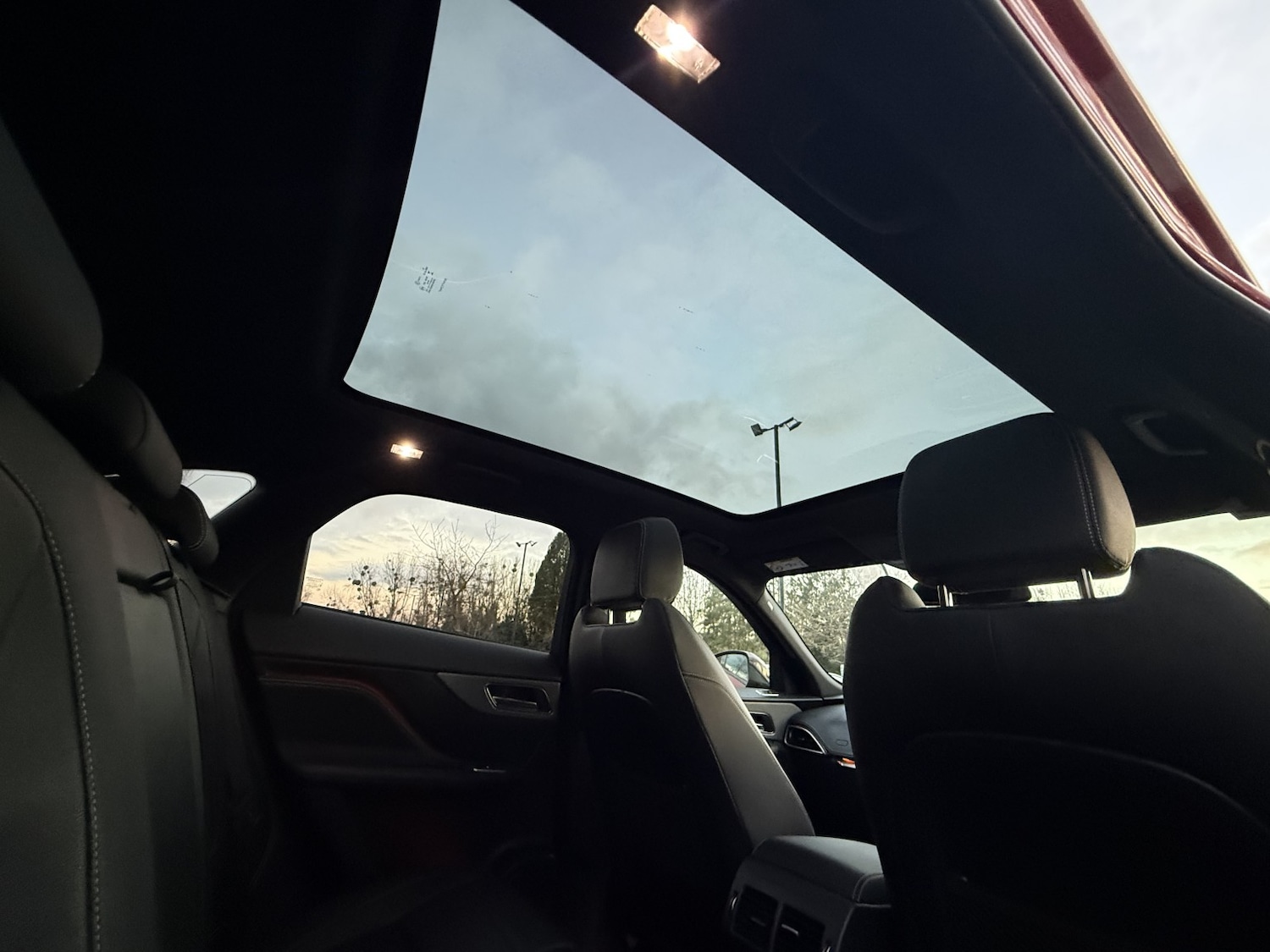 Used Jaguar F-Pace 2018 for sale - 76896907: Photo 17