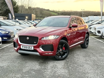 Used Jaguar F-Pace 2018 for sale - 76896907: Photo