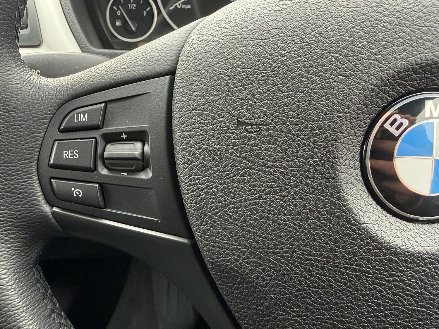 Used BMW 3 Series 2016 for sale - 78045528: Photo 44