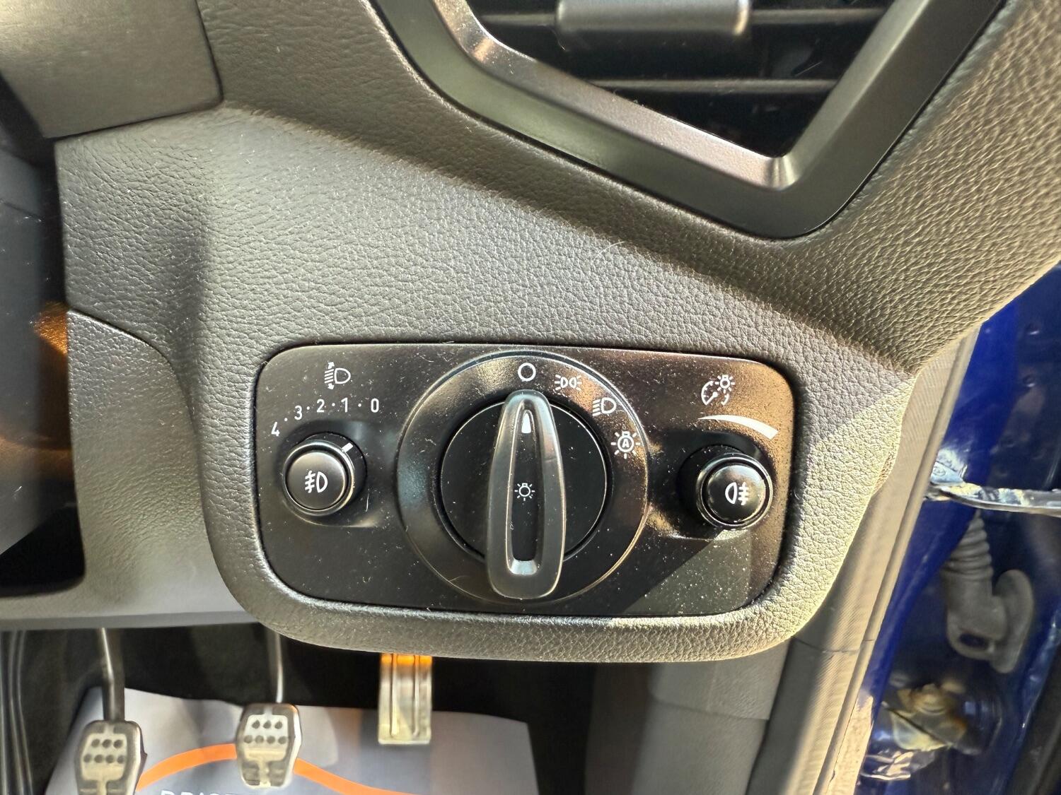 Used Ford Kuga 2018 for sale - 76793370: Photo 49