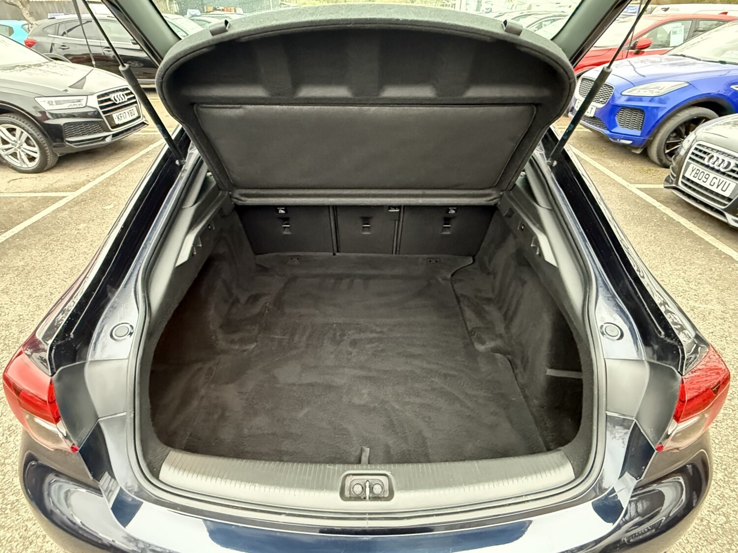 Used Vauxhall Insignia 2019 for sale - 77781660: Photo 16