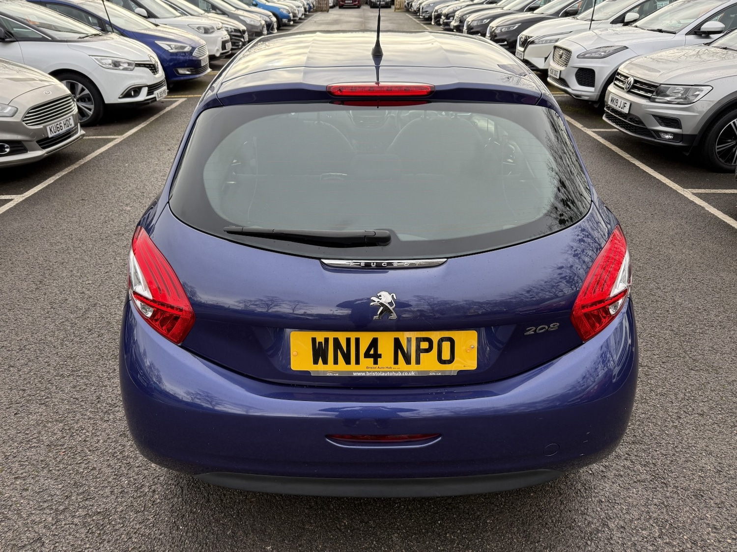 Used Peugeot 208 2014 for sale - 77166139: Photo 20