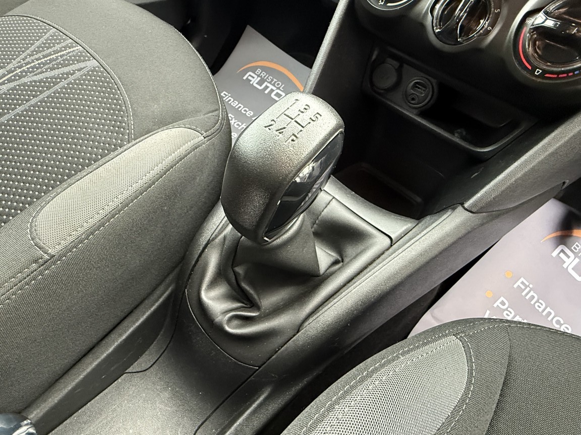 Used Peugeot 208 2014 for sale - 77166139: Photo 28