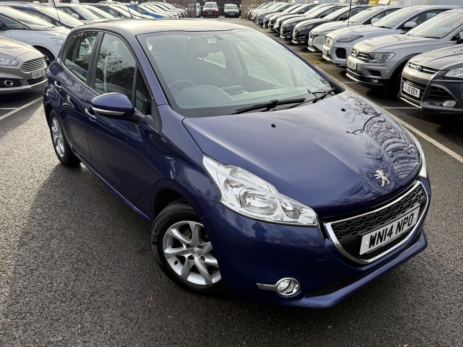 Used Peugeot 208 2014 for sale - 77166139: Photo 3
