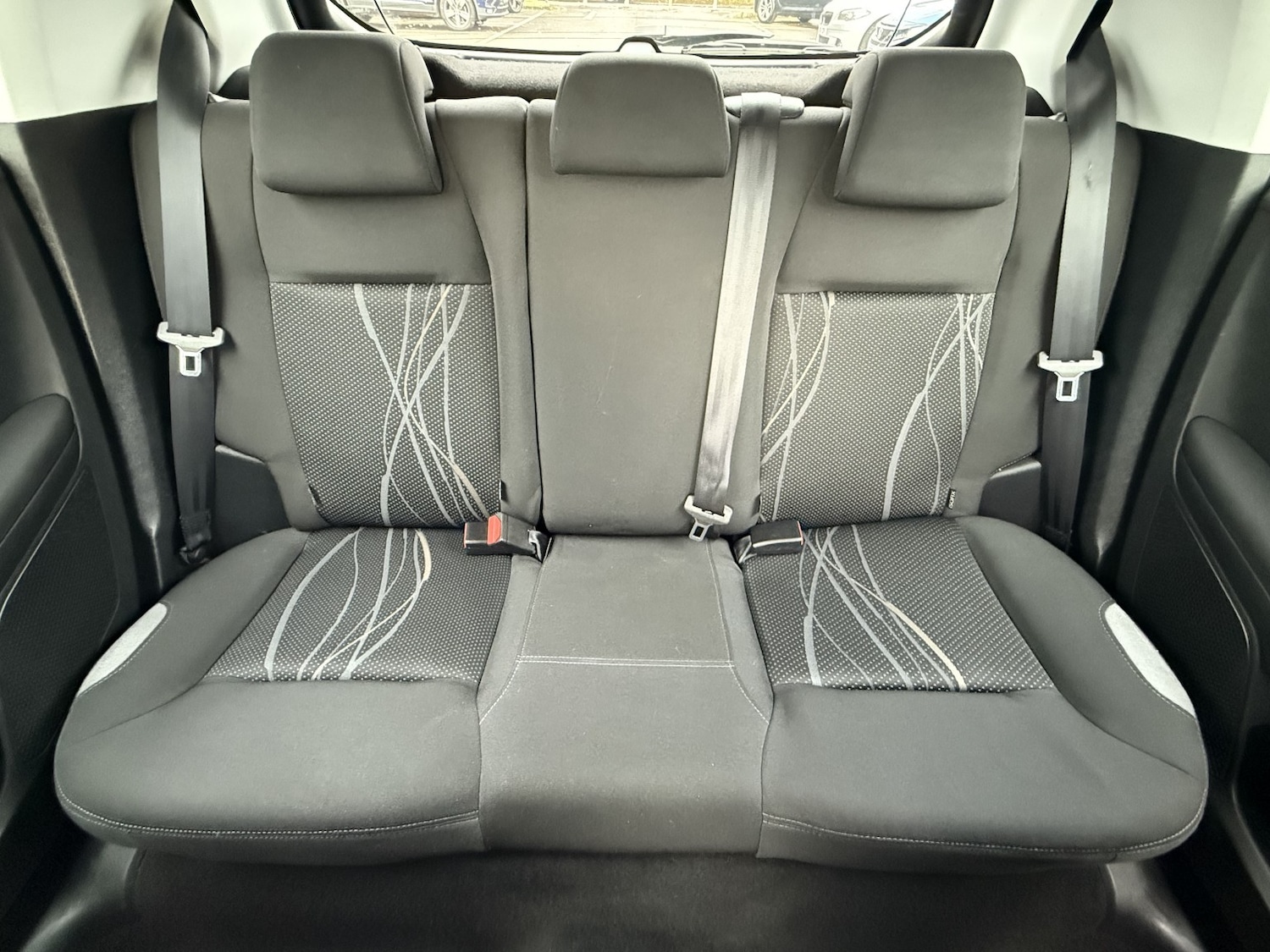 Used Peugeot 208 2014 for sale - 77166139: Photo 41