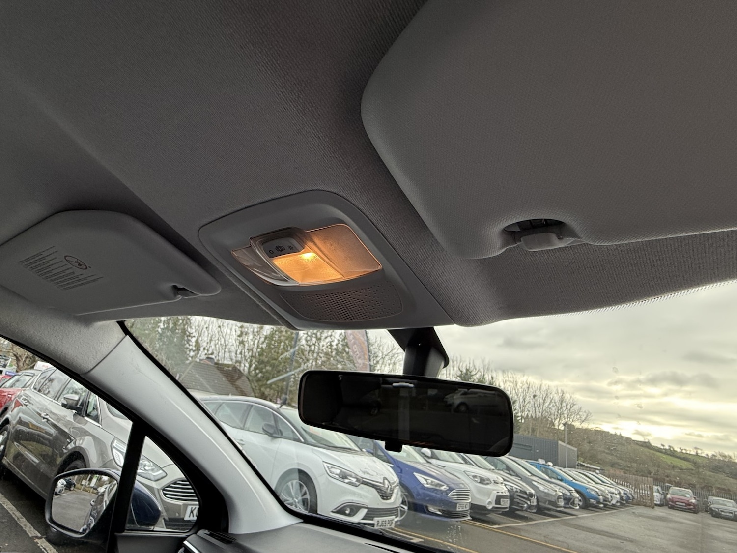 Used Peugeot 208 2014 for sale - 77166139: Photo 51