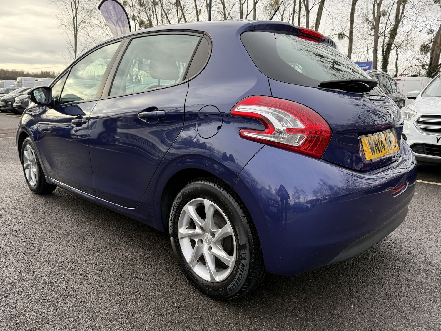 Used Peugeot 208 2014 for sale - 77166139: Photo 7