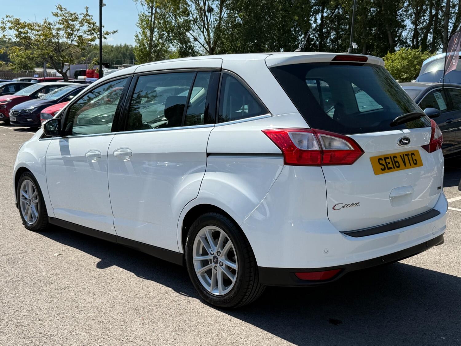 Used Ford Grand C-Max 2016 for sale - 77465826: Photo 40