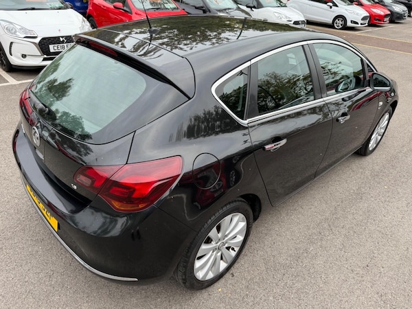 Used Vauxhall Astra 2013 for sale - 76082789: Photo 24