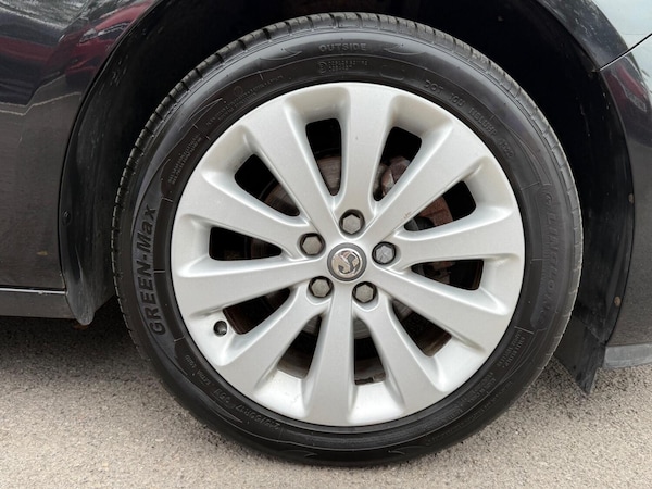 Used Vauxhall Astra 2013 for sale - 76082789: Photo 25