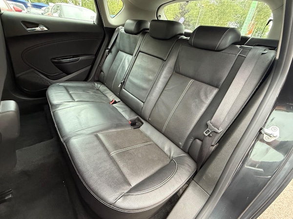 Used Vauxhall Astra 2013 for sale - 76082789: Photo 39
