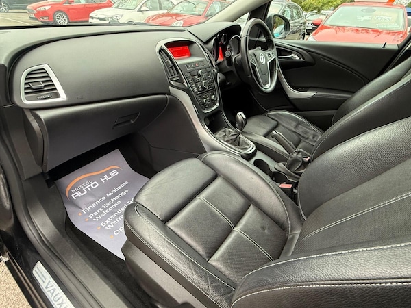 Used Vauxhall Astra 2013 for sale - 76082789: Photo 40