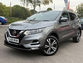 Used Nissan Qashqai 2018 for sale - 76164540: Photo 2