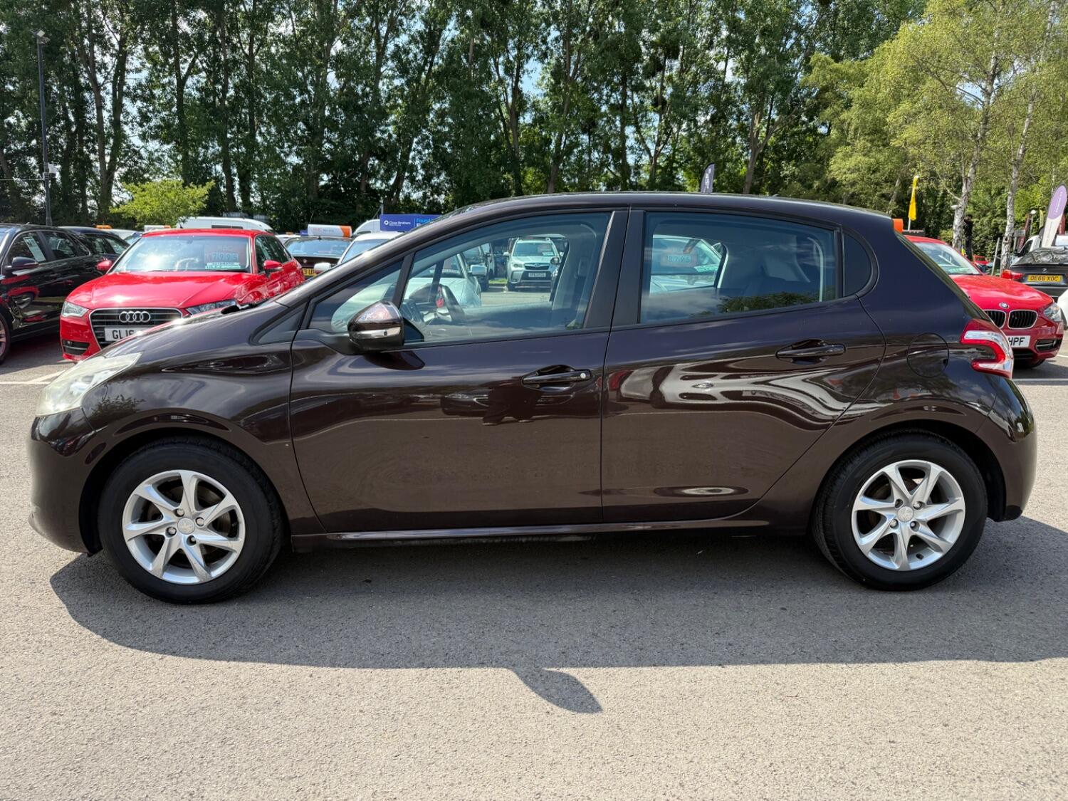 Used Peugeot 208 2012 for sale - 76793387: Photo 7