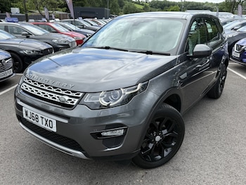 Used Land Rover Discovery Sport 2018 for sale - 79073512: Photo