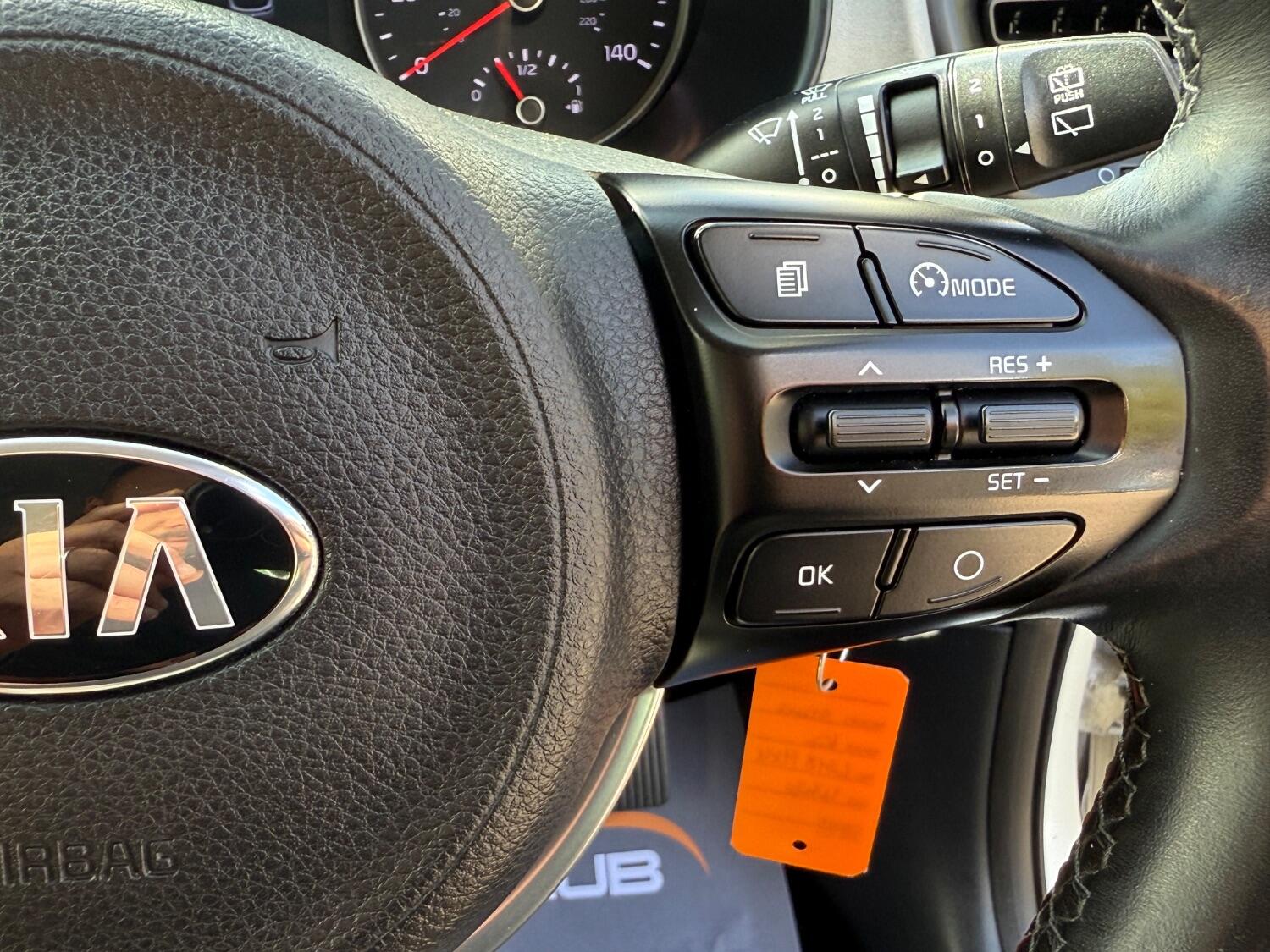 Used Kia Stonic 2018 for sale - 76793354: Photo 33