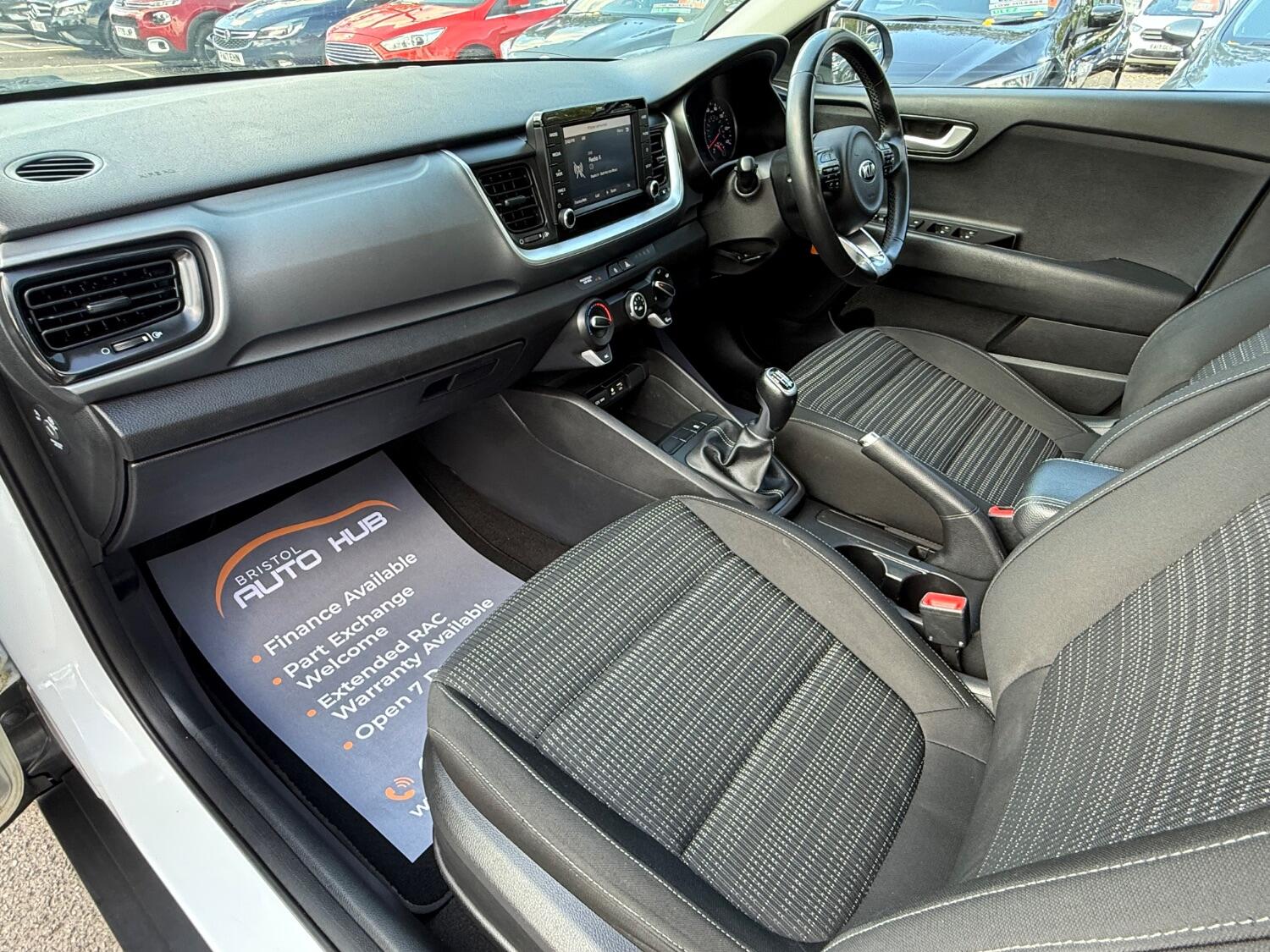 Used Kia Stonic 2018 for sale - 76793354: Photo 39