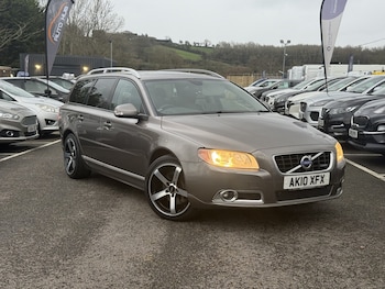 2010 - 2.4 D R-Design SE Diesel Automatic 5 Door