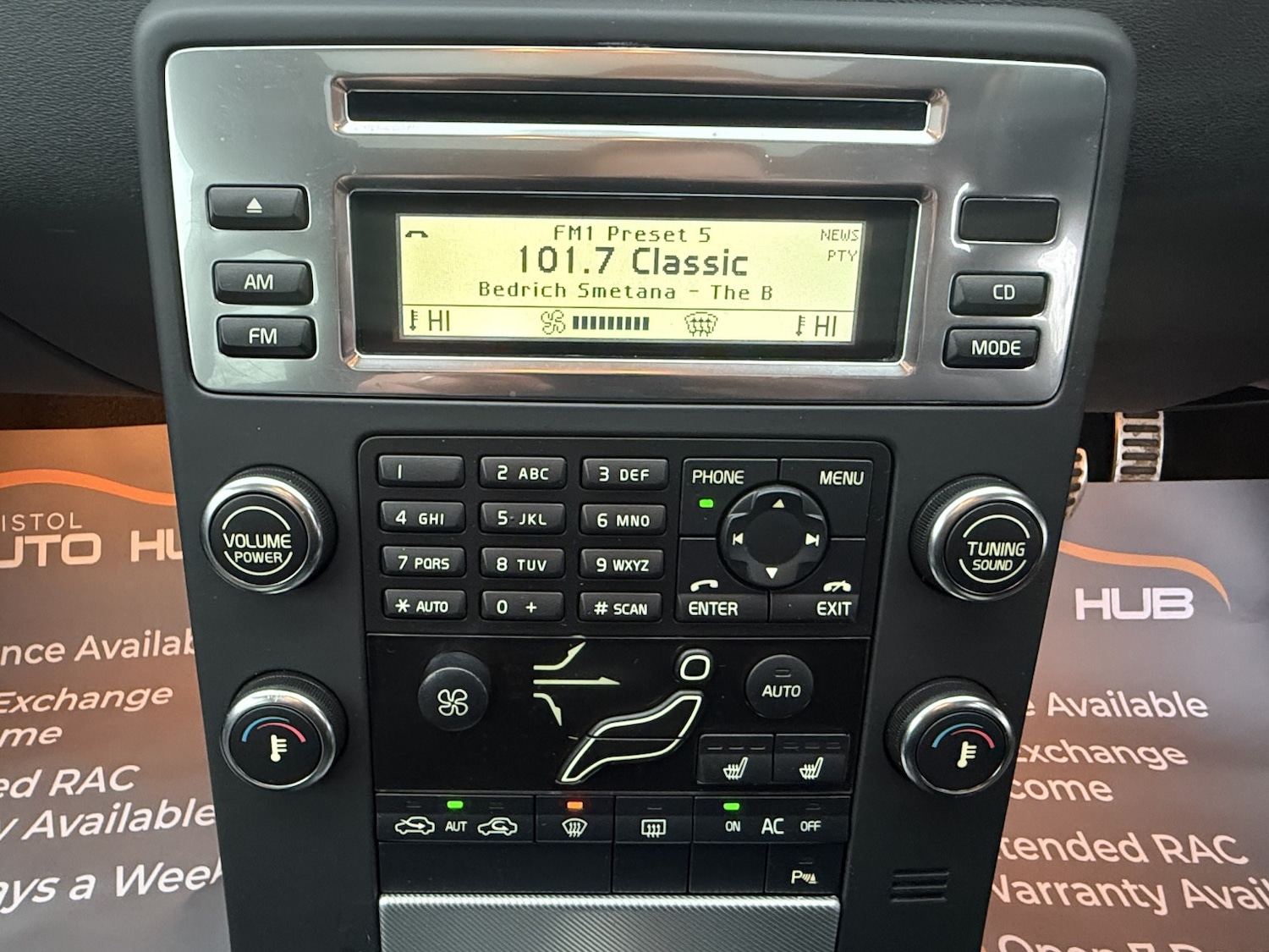 Used Volvo V70 2010 for sale - 77535901: Photo 30