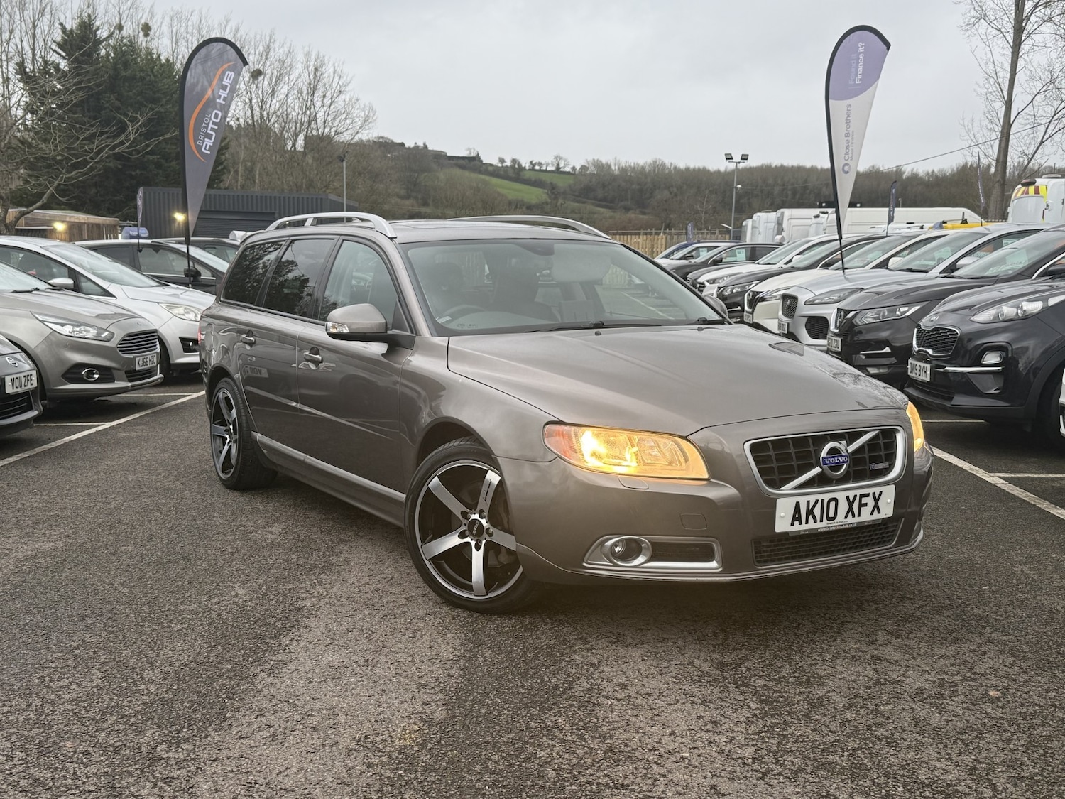 Used Volvo V70 2010 for sale - 77535901: Photo 45