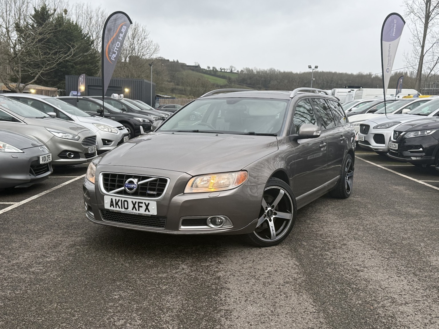 Used Volvo V70 2010 for sale - 77535901: Photo 46