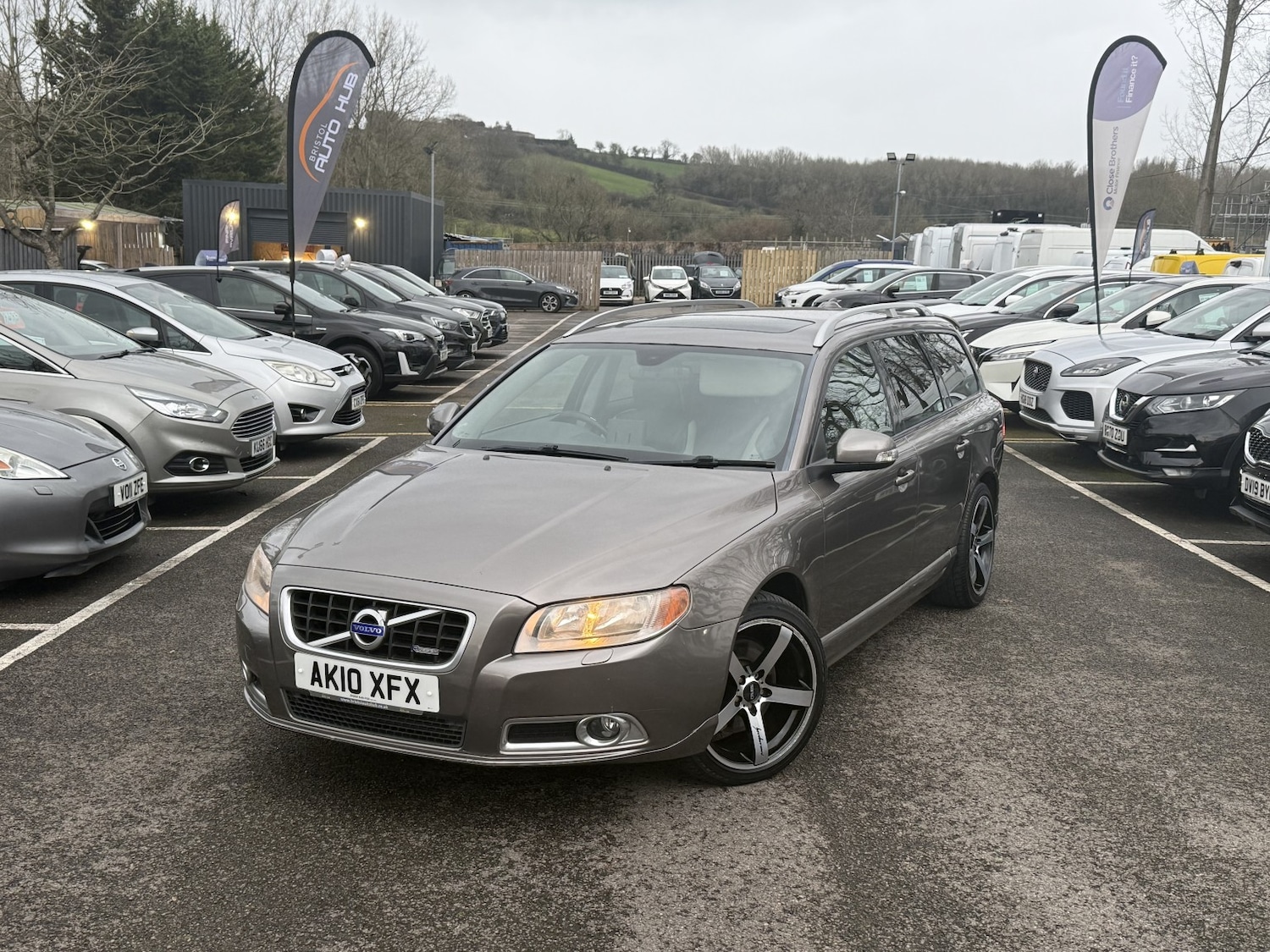 Used Volvo V70 2010 for sale - 77535901: Photo 48
