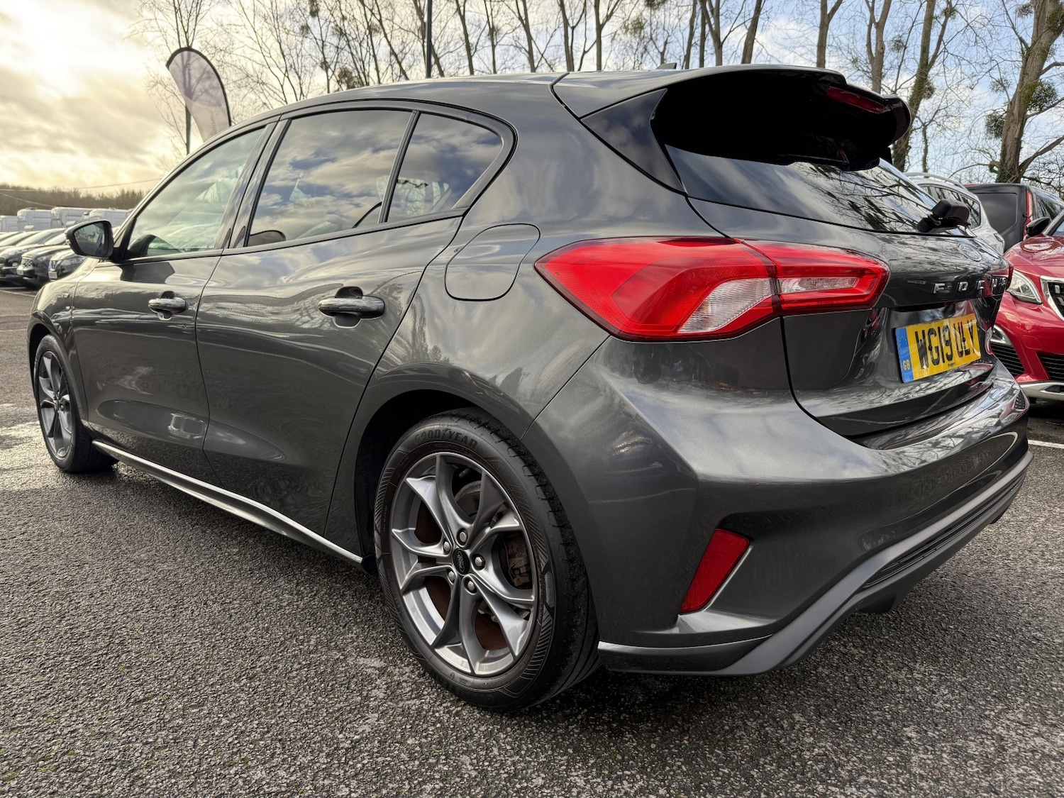 Used Ford Focus 2019 for sale - 76863897: Photo 7