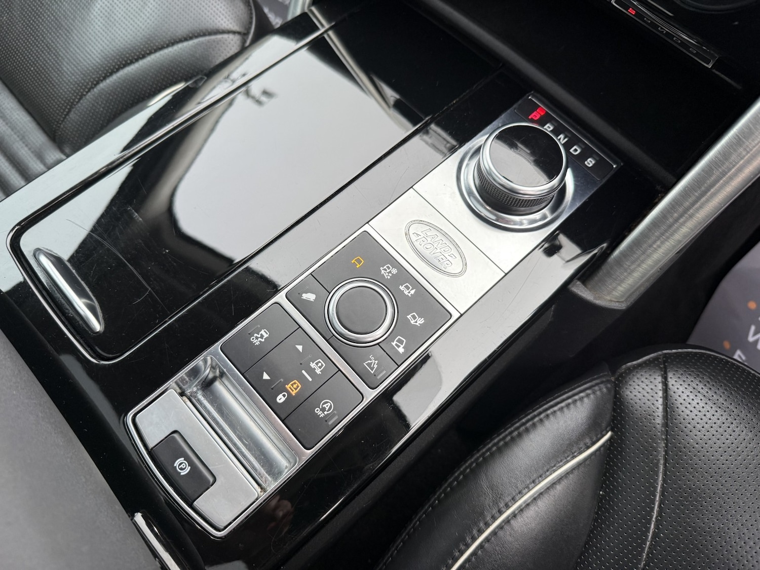 Used Land Rover Discovery 2019 for sale - 77636944: Photo 29