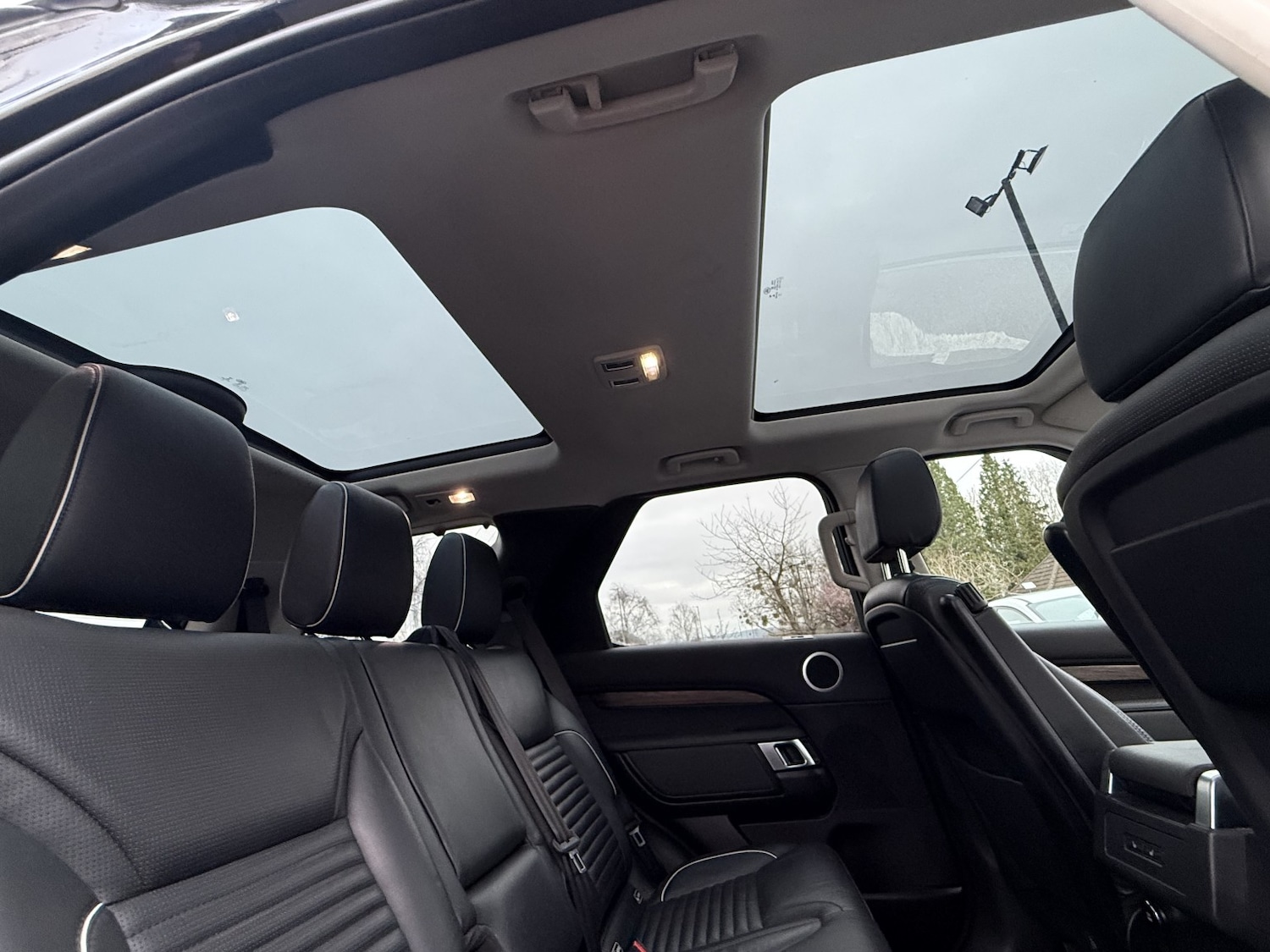 Used Land Rover Discovery 2019 for sale - 77636944: Photo 39