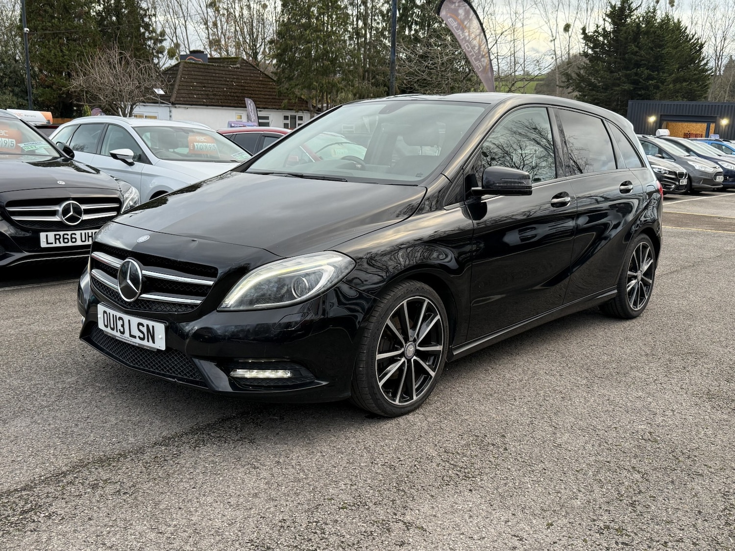 Used Mercedes-Benz B Class 2013 for sale - 76758850: Photo 23