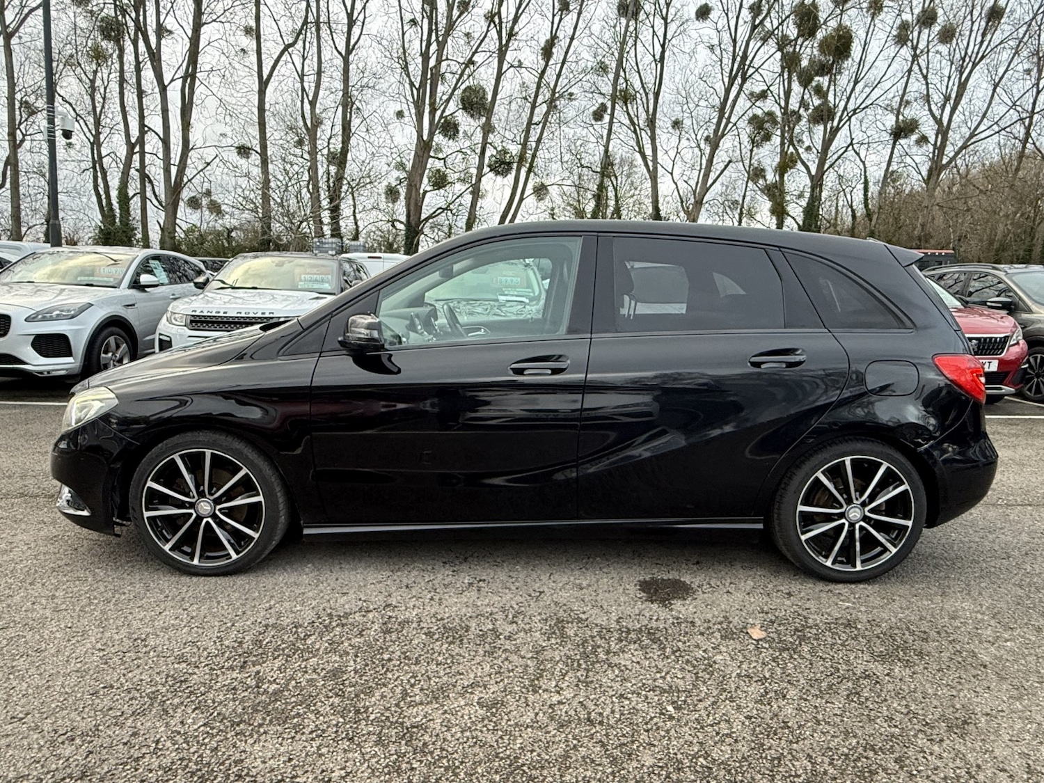 Used Mercedes-Benz B Class 2013 for sale - 76758850: Photo 9