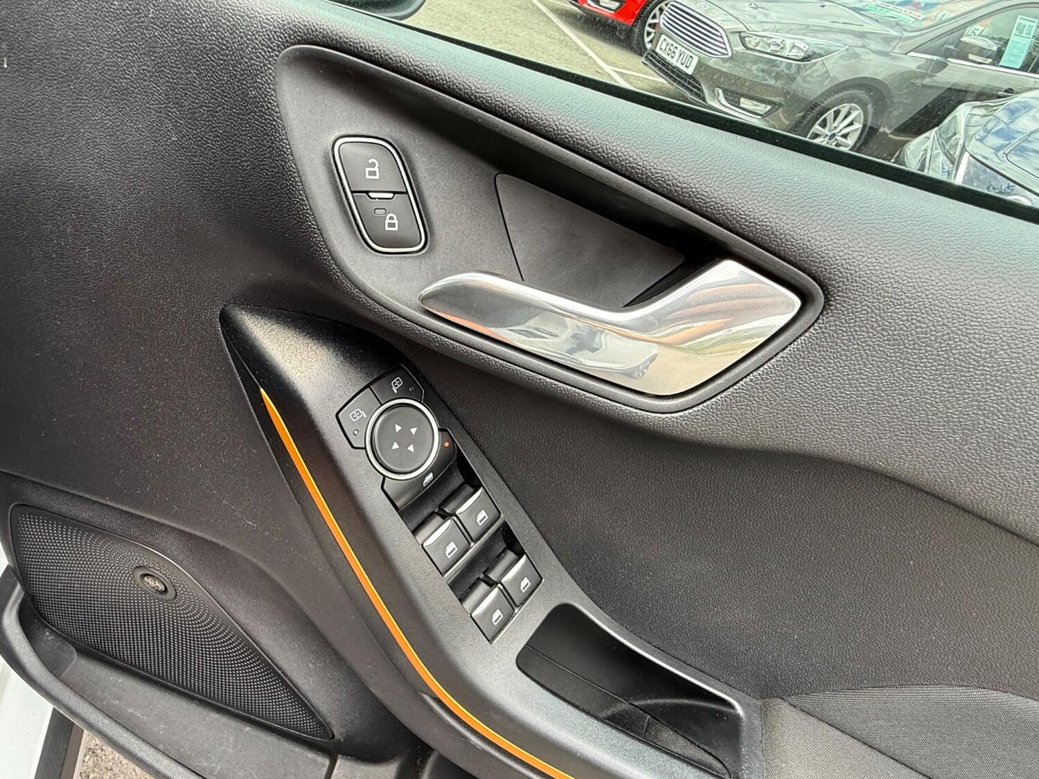 Used Ford Fiesta 2018 for sale - 76793368: Photo 29