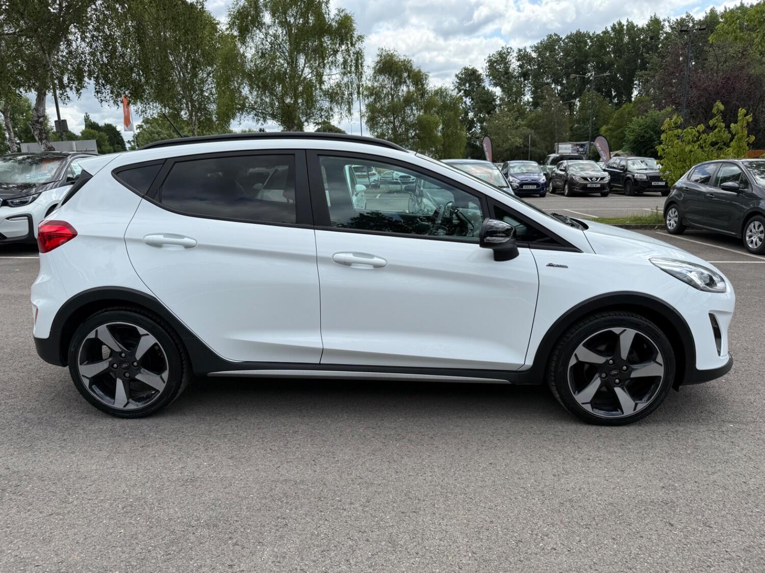 Used Ford Fiesta 2018 for sale - 76793368: Photo 8