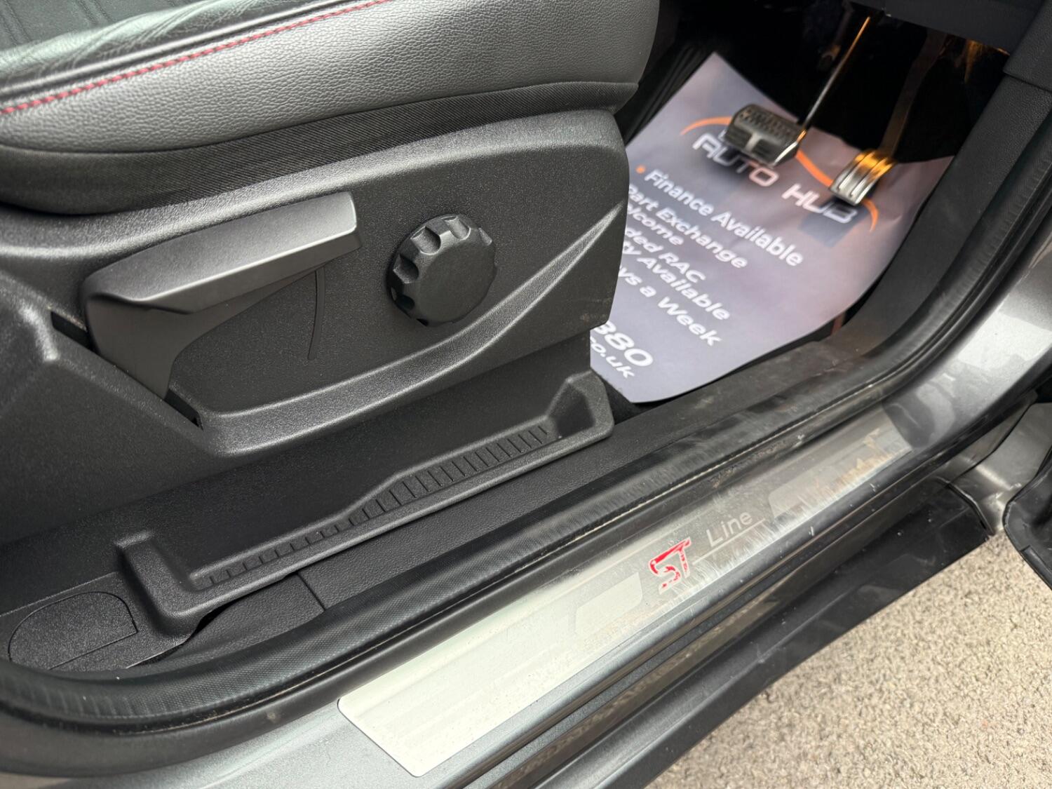 Used Ford Kuga 2018 for sale - 76268549: Photo 35