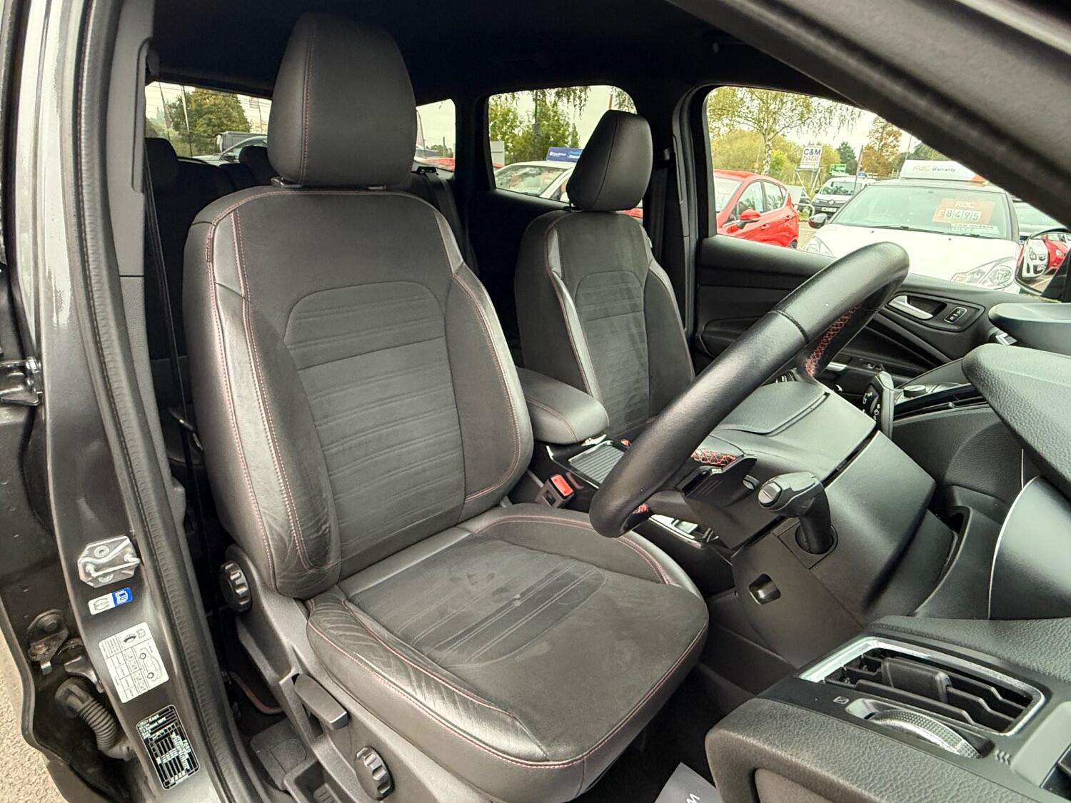 Used Ford Kuga 2018 for sale - 76268549: Photo 40