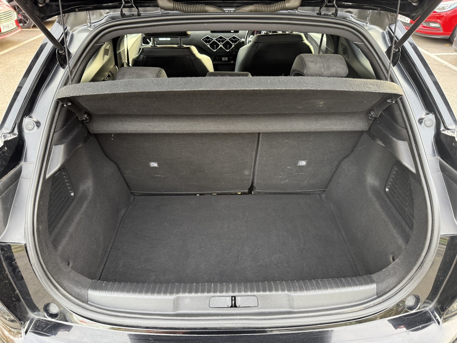 Used DS Automobiles DS 3 Crossback 2020 for sale - 76482857: Photo 16