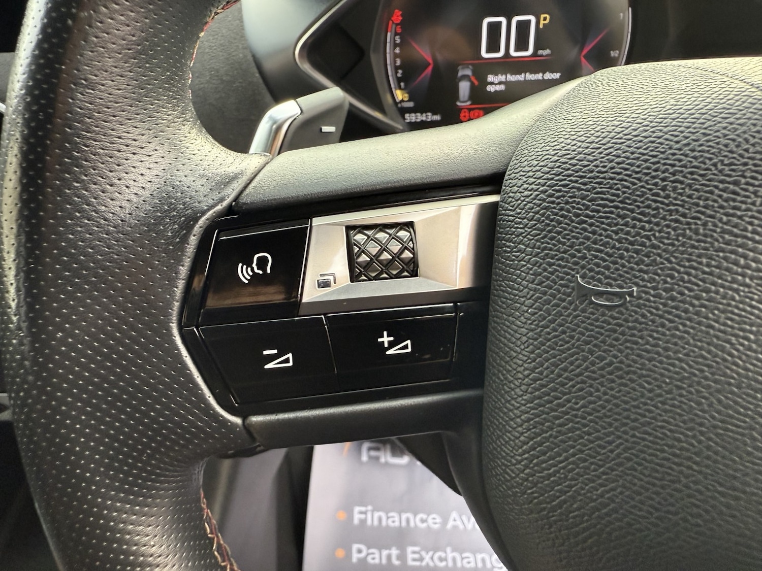 Used DS Automobiles DS 3 Crossback 2020 for sale - 76482857: Photo 32