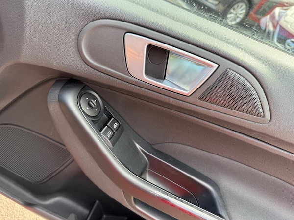 Used Ford Fiesta 2016 for sale - 75160460: Photo 28