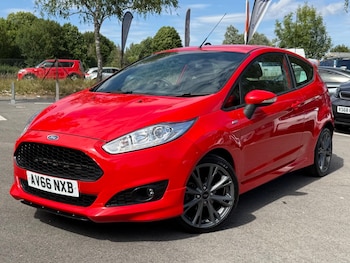 Used Ford Fiesta 2016 for sale - 75160460: Photo