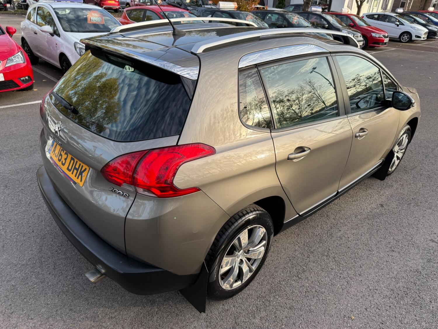 Used Peugeot 2008 2014 for sale - 76387346: Photo 23